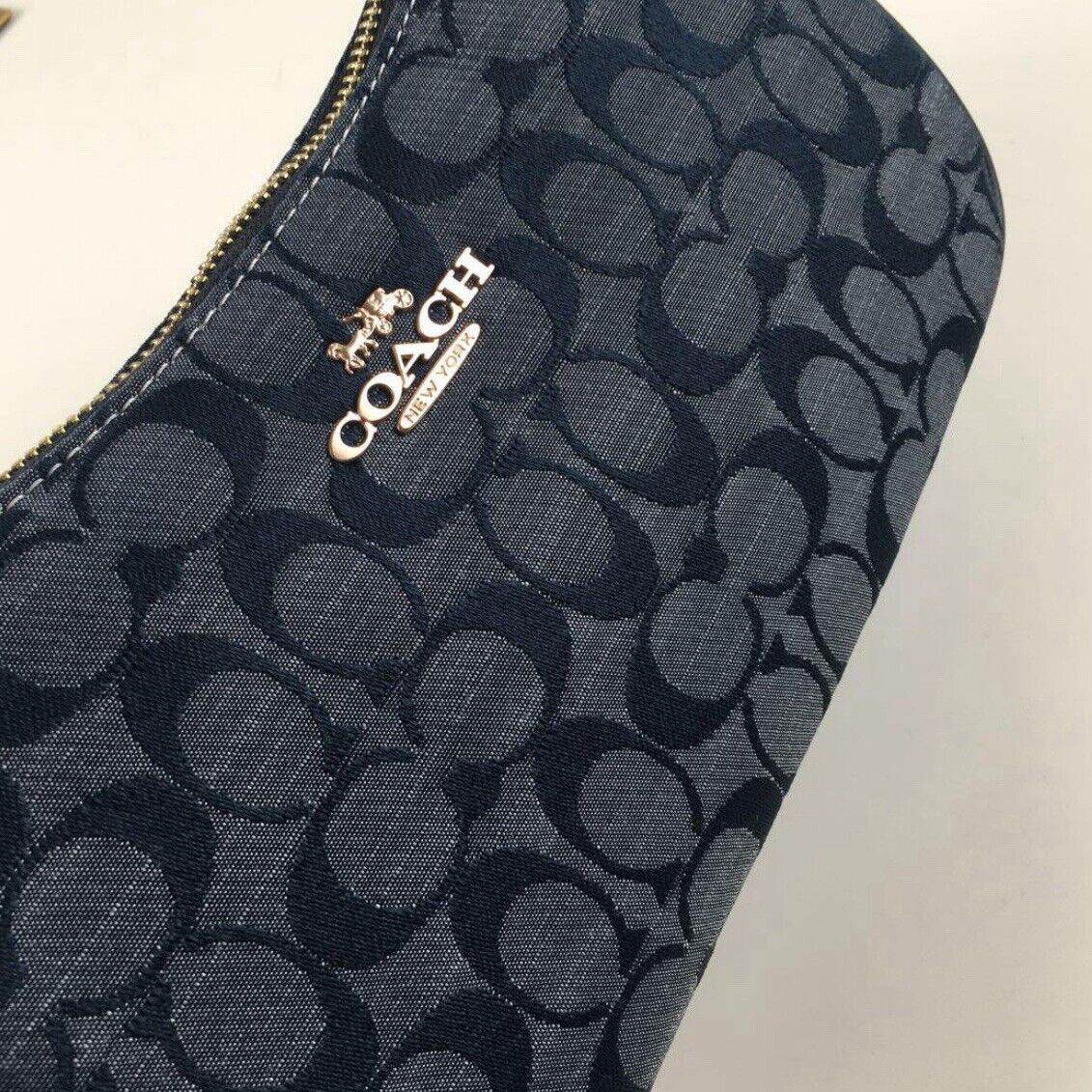 OACH CH139 Teri Shoulder Bag β Signature Chambray Blue 2-Way Shoulder Bag π