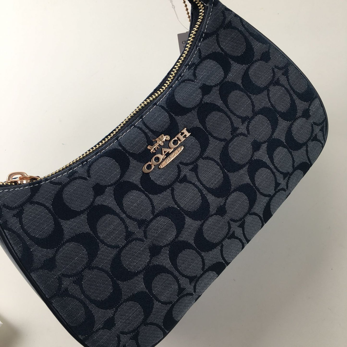 COACH Teri Shoulder Bag Signature Chambray CH139 π