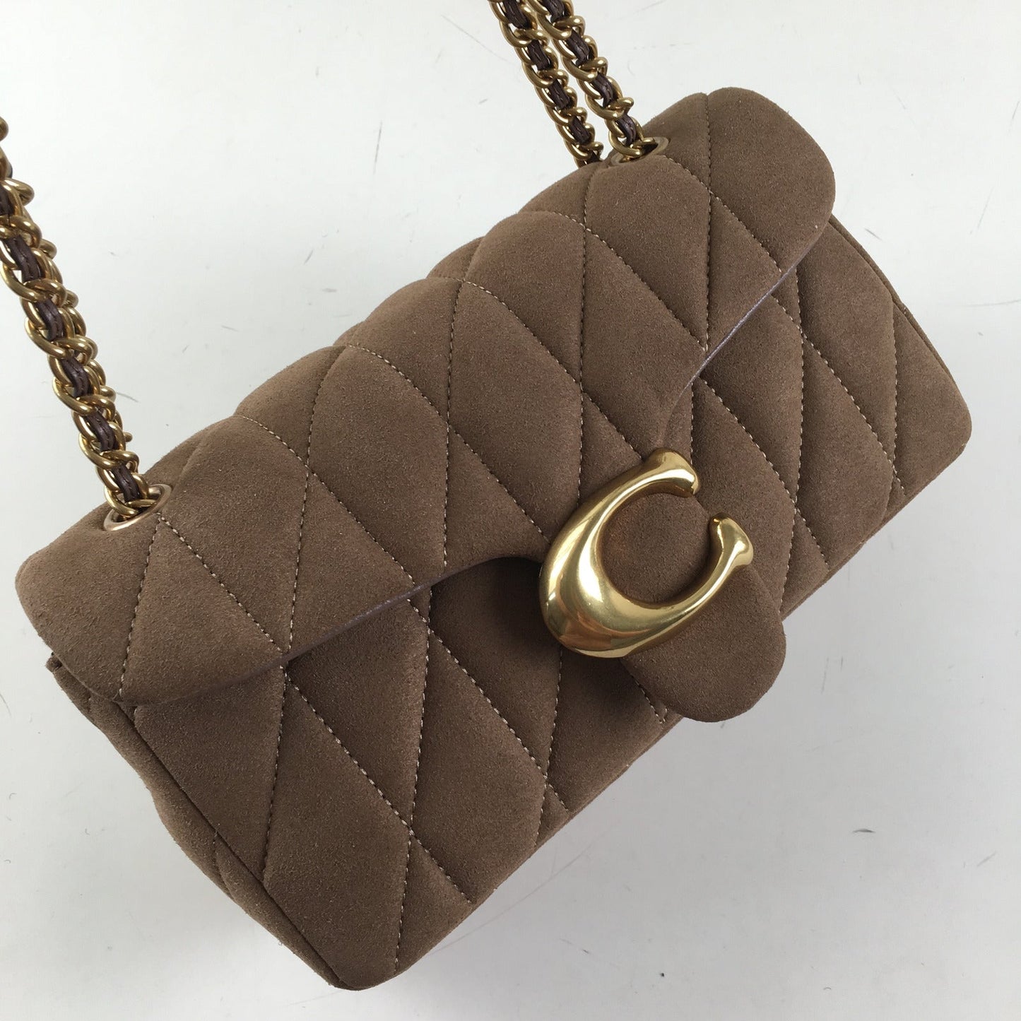 COACH Tabby 20 Shoulder Bag – Quilted Leather CW620 👜