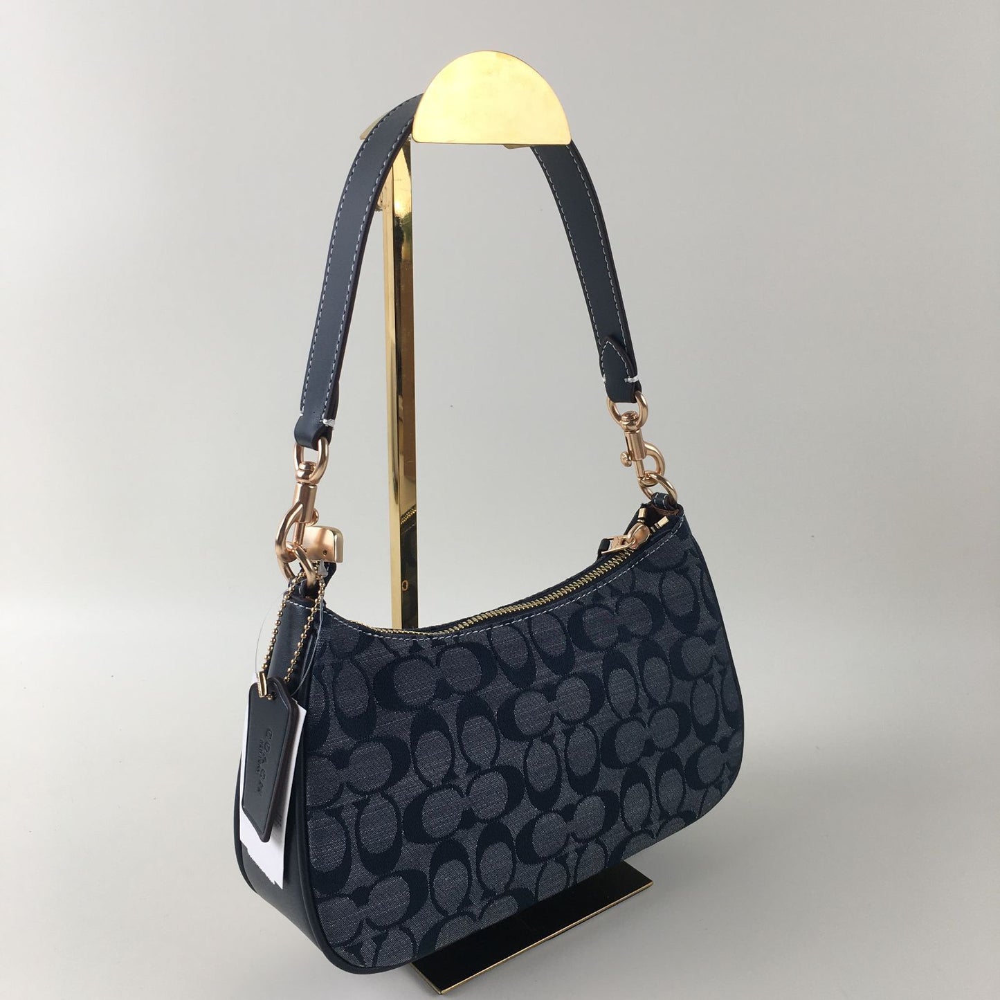 COACH Teri Shoulder Bag Signature Chambray CH139 π